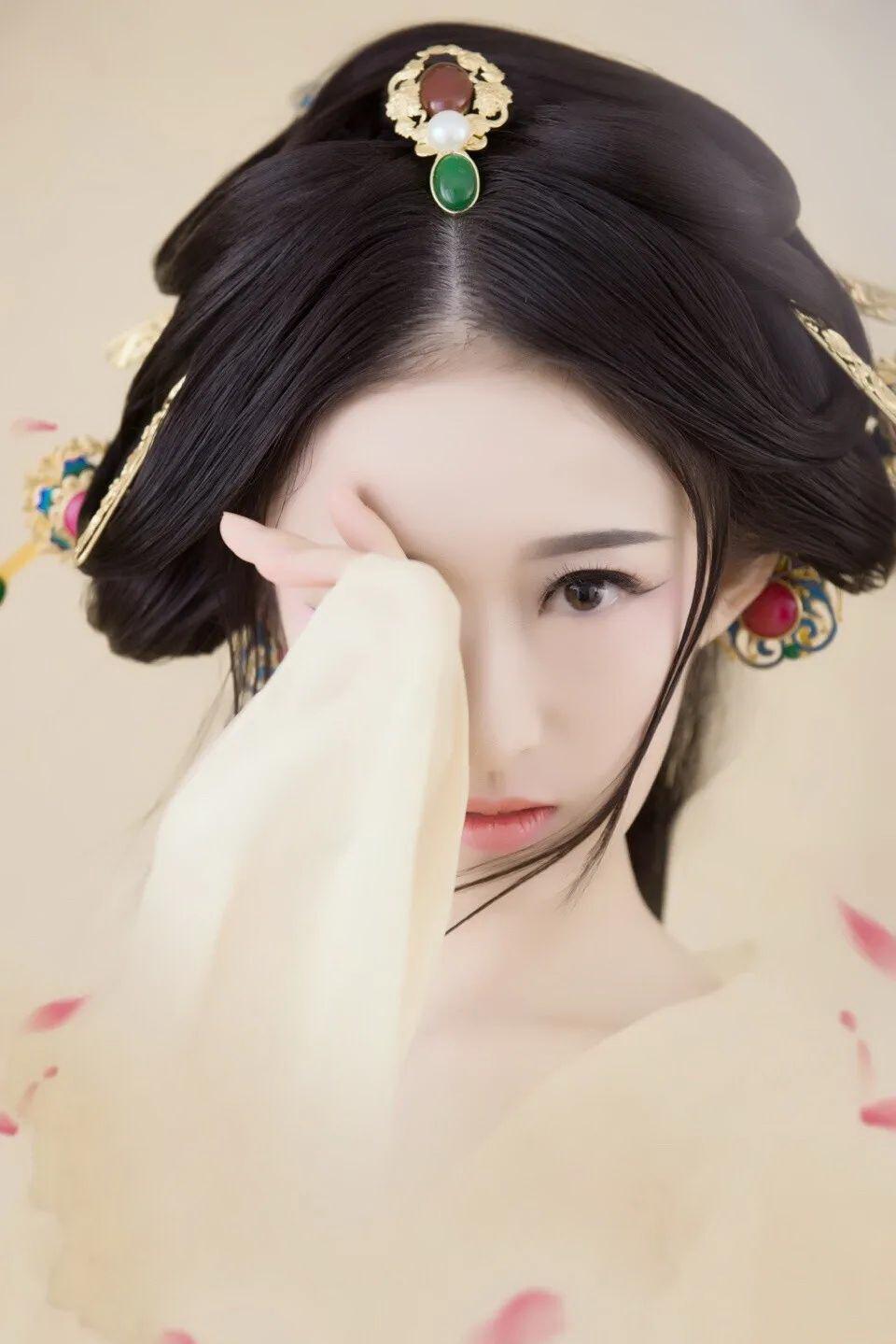 七夕十重奏(散文诗10章)王母