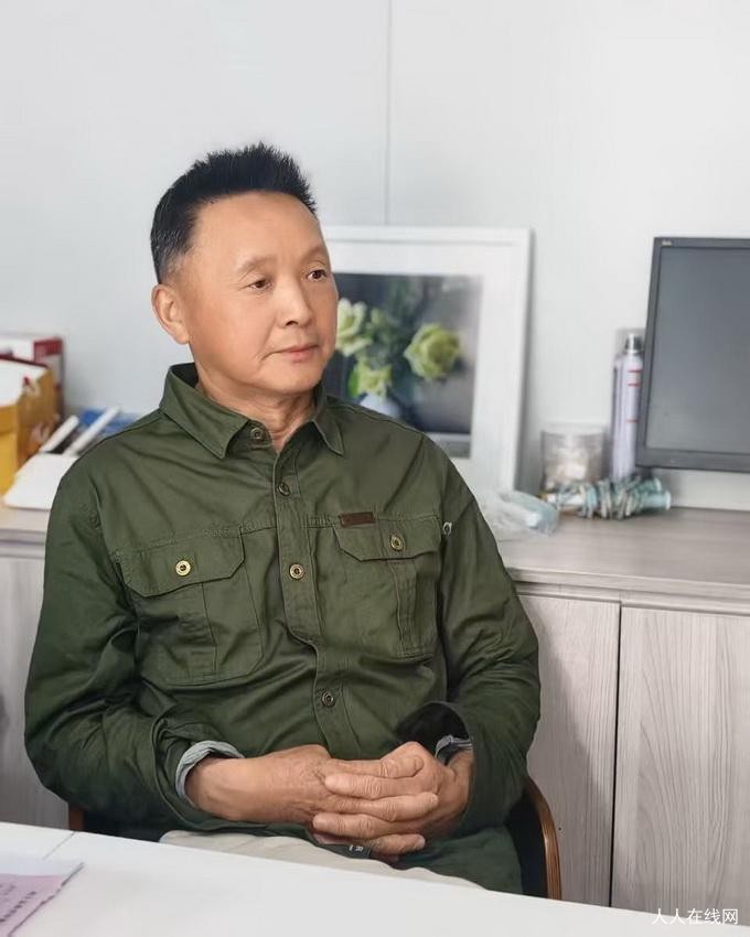 上班的喜悦（小小说）